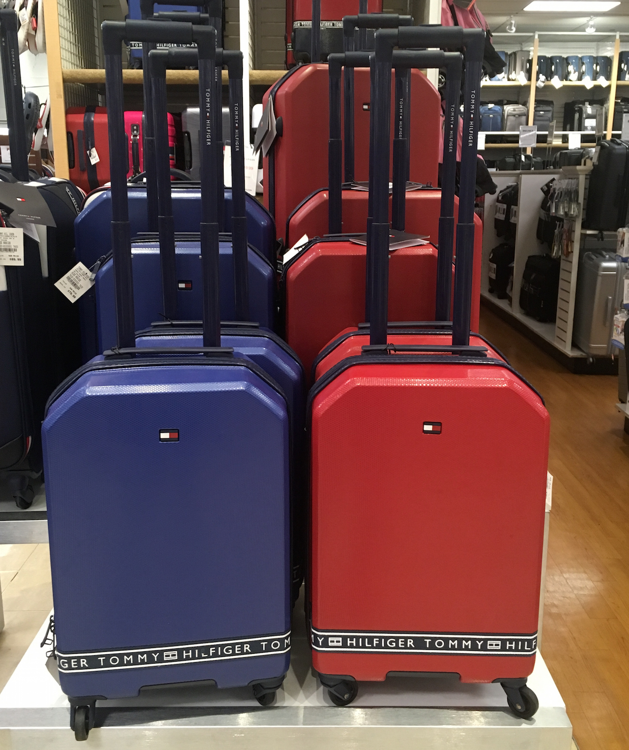 TOMMY HILFIGER スーツケース - 旅行用品