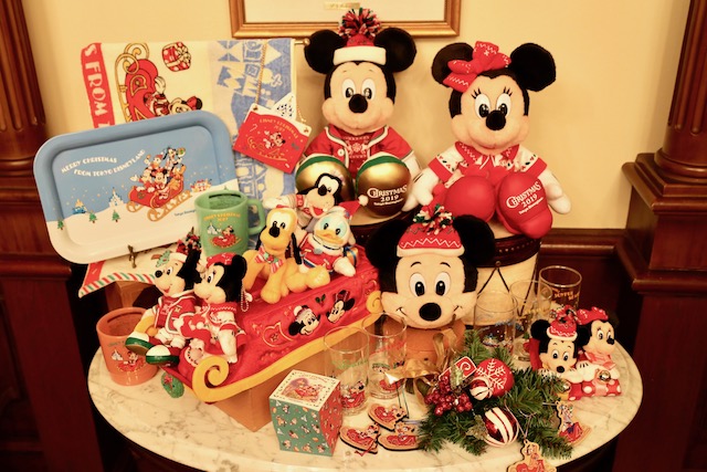 ファン必見 絶対に手に入れたいディズニーのクリスマスグッズ１０選 東京ディズニーリゾート Tabizine 人生に旅心を