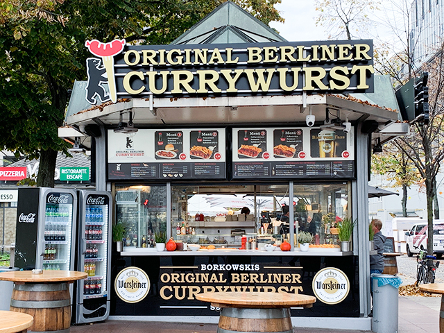 「Borkowski's Original Berliner Currywurst」