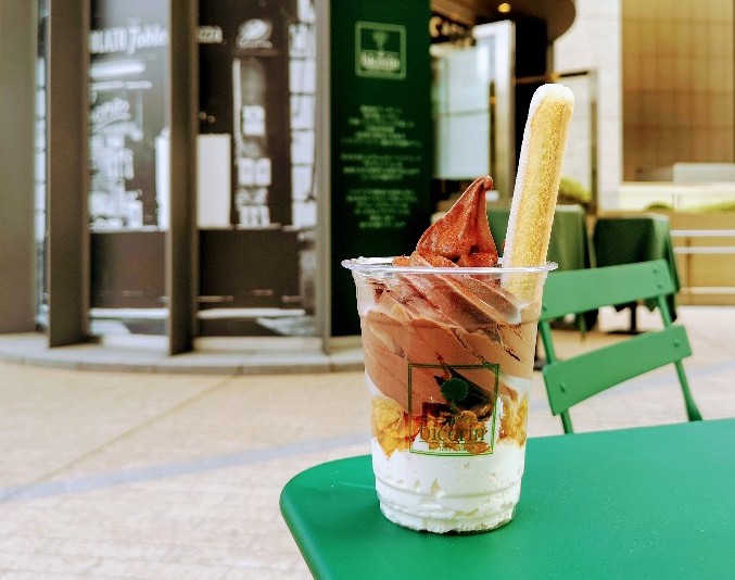 寒〜い冬にもピッタリ！イタリアの老舗「Bicerin（ビチェリン）」のエレガントなチョコレートソフトクリームを実食ルポ