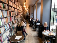 人気のセレクトショップ「Merci」の素敵すぎるカフェ「Le Used Book Café（ユーズド・ブック・カフェ）」