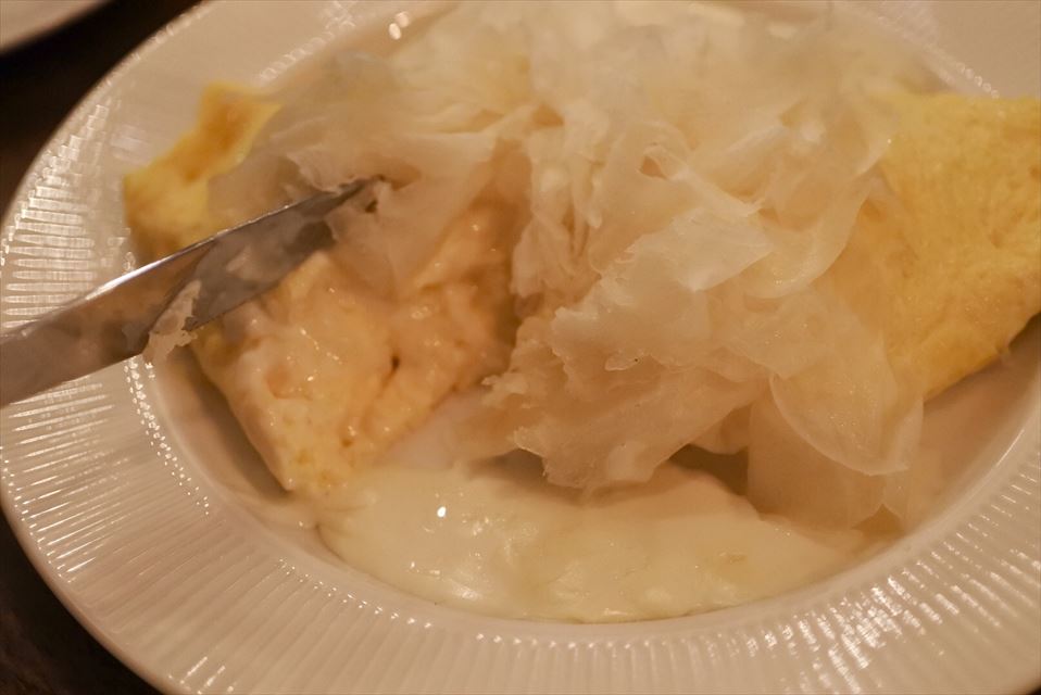 ラスパドゥーラnoふわふわオムレツ/チーズソース