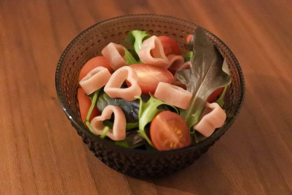 ローズパスタのサラダ