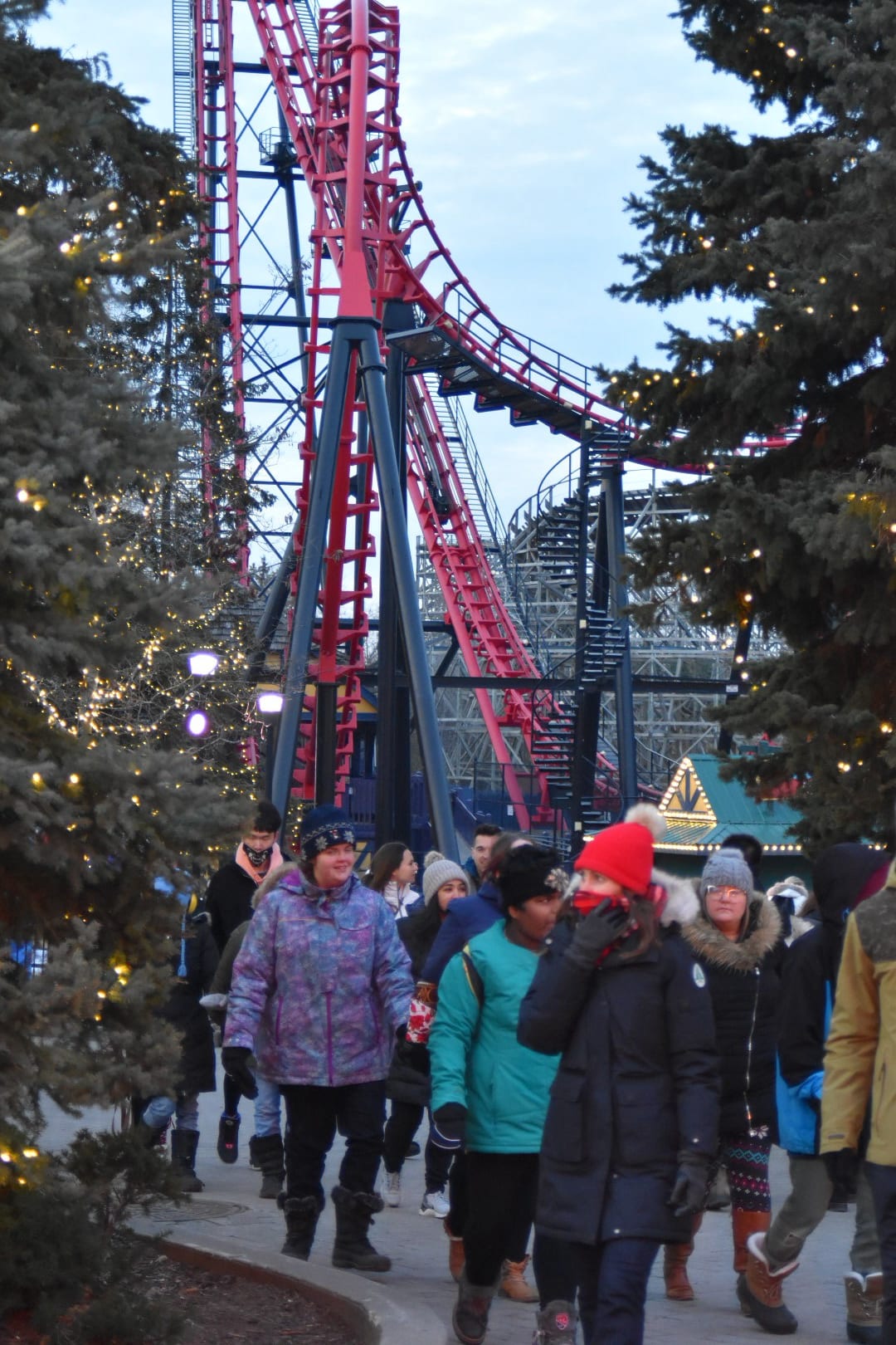 まだ間に合う 絶叫マシンで有名なカナダ最大の遊園地に現れる大人気クリスマスイベントを現地ルポ Tabizine 人生に旅心を