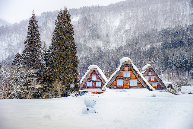 日本の冬絶景 憧れの白い風景 岐阜県の雪景色 Tabizine 人生に旅心を