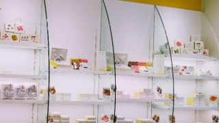 豊島屋洋菓子舗置石店内