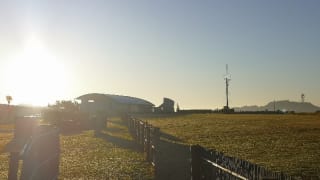 神奈川県立湘南海岸公園 芝生広場