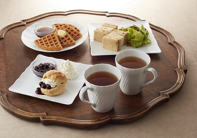 バラエティー豊富なティーメニューが揃った「タリーズコーヒー &TEA横浜元町店」がオープン