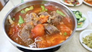 トマト牛肉麺