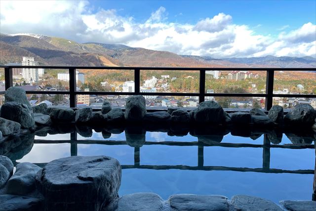 最上階に天然温泉の眺望浴場を完備！「ラビスタ草津ヒルズ」がオープン