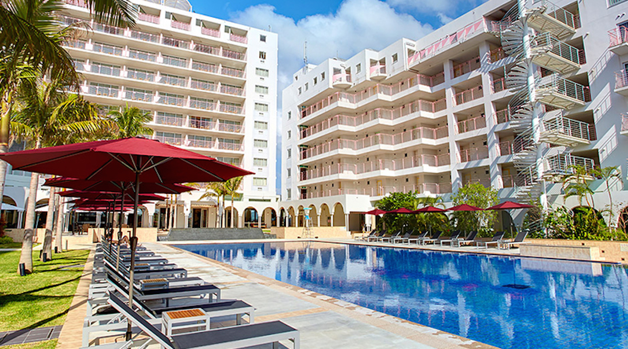 【2021年最新】沖縄のプールが人気のホテルランキング