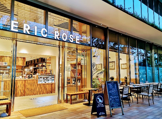 東京都港区・「ERIC ROSE（エリック・ローズ）」外観2