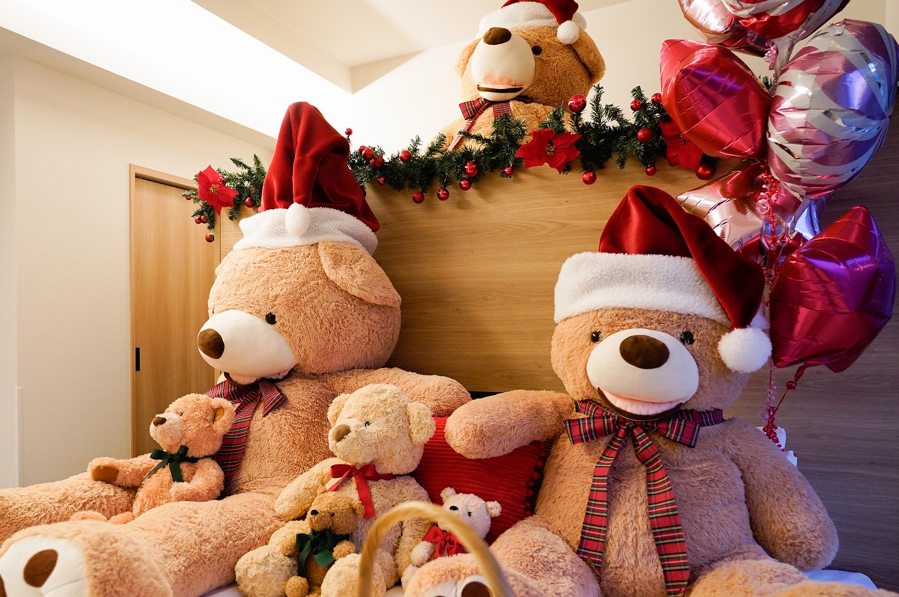 「Christmas Teddy Room」