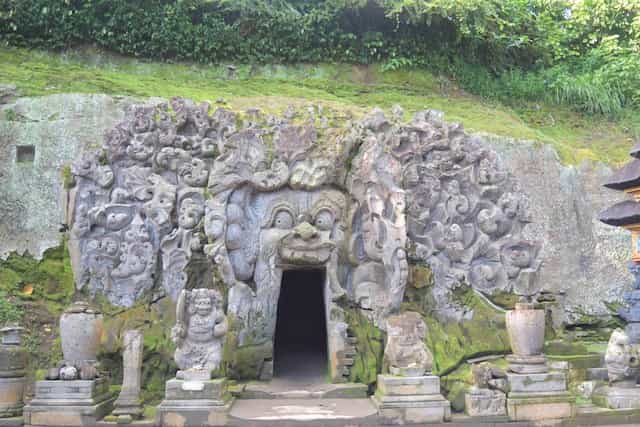 インドネシア・バリ島のゴアガジャ遺跡