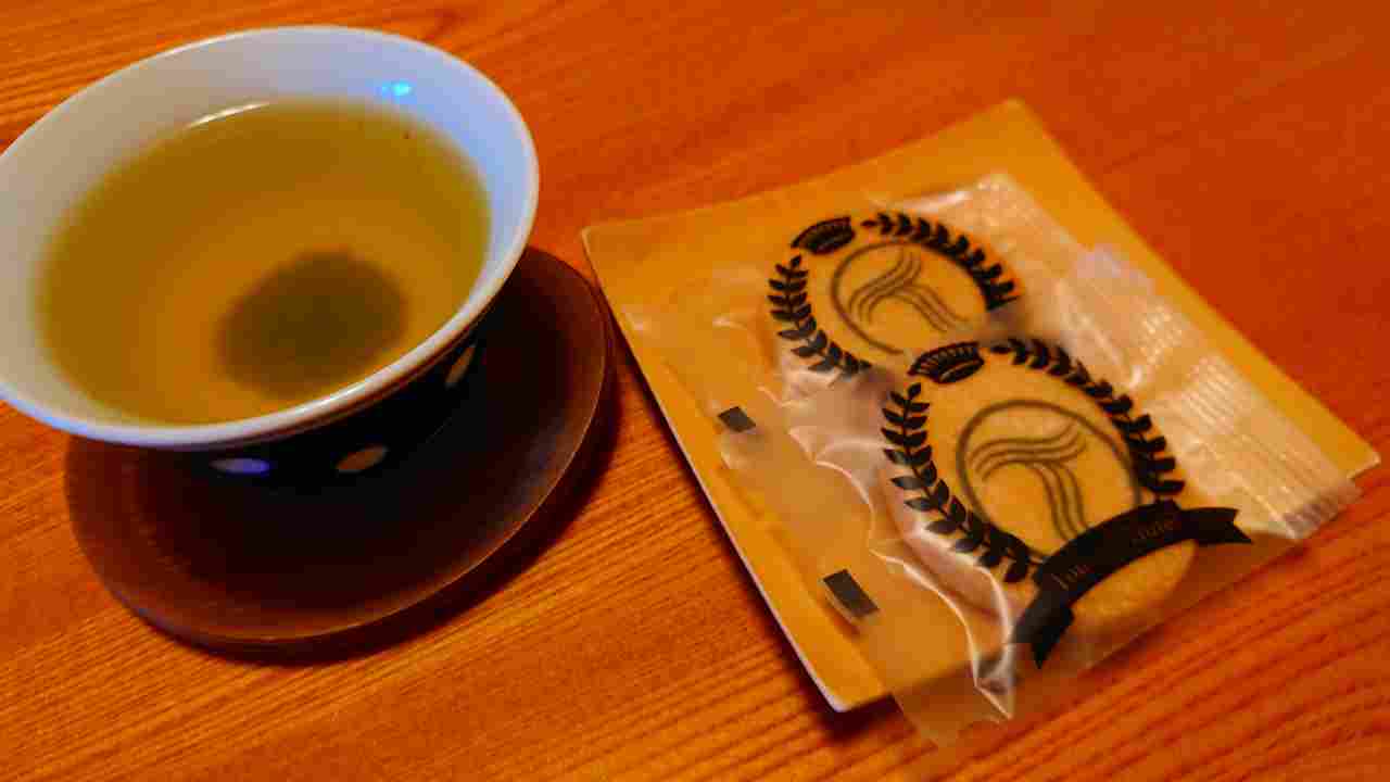 ロゴ入り茶菓