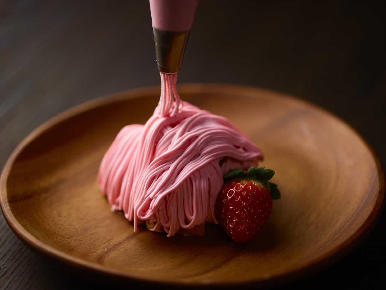 ANAクラウンプラザホテル神戸「Triple Strawberry Delight～3種のいちごのストロベリーブッフェ～」2