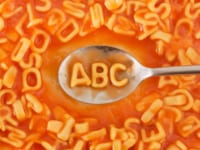 ABCの形のパスタ