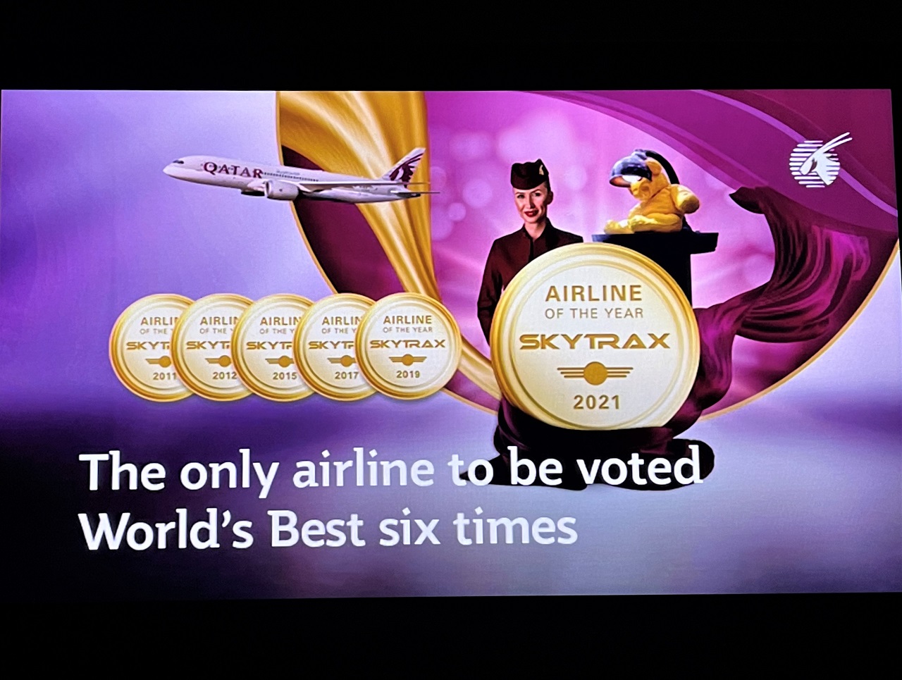 カタール航空、スカイトラックスのベストエアライン受賞の画面