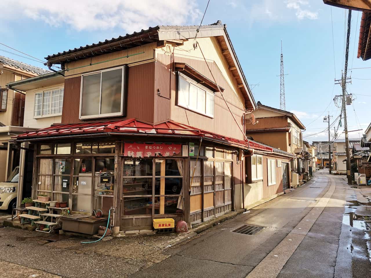 いながきの駄菓子屋探訪80富山県新田駄菓子屋2
