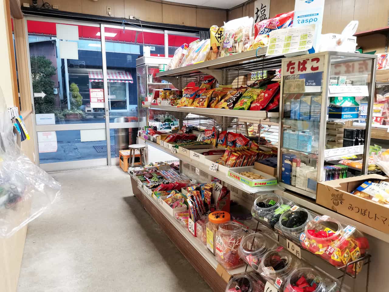 いながきの駄菓子屋探訪83福井市塚田商店7