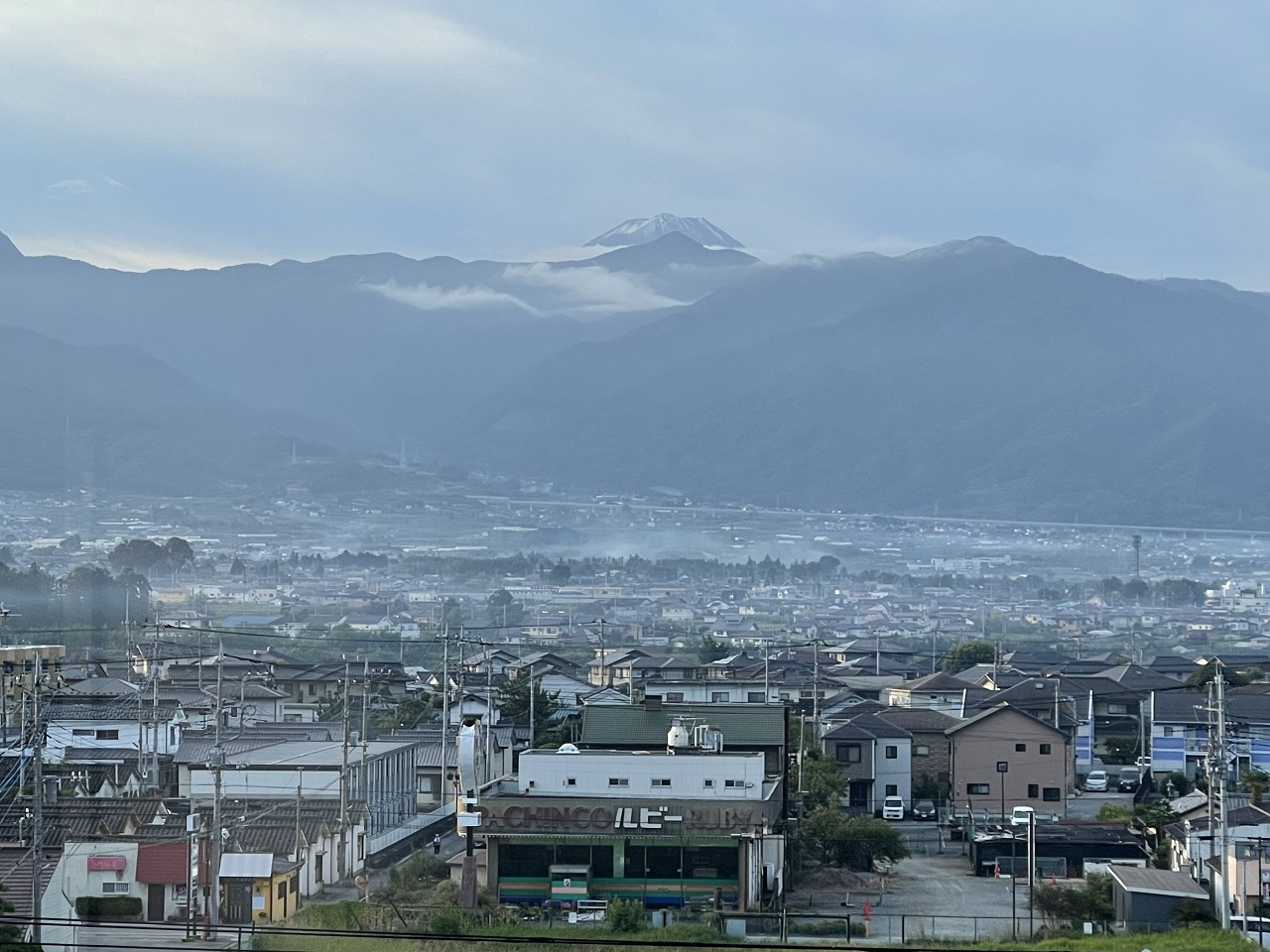 ホテル八田から見る富士山