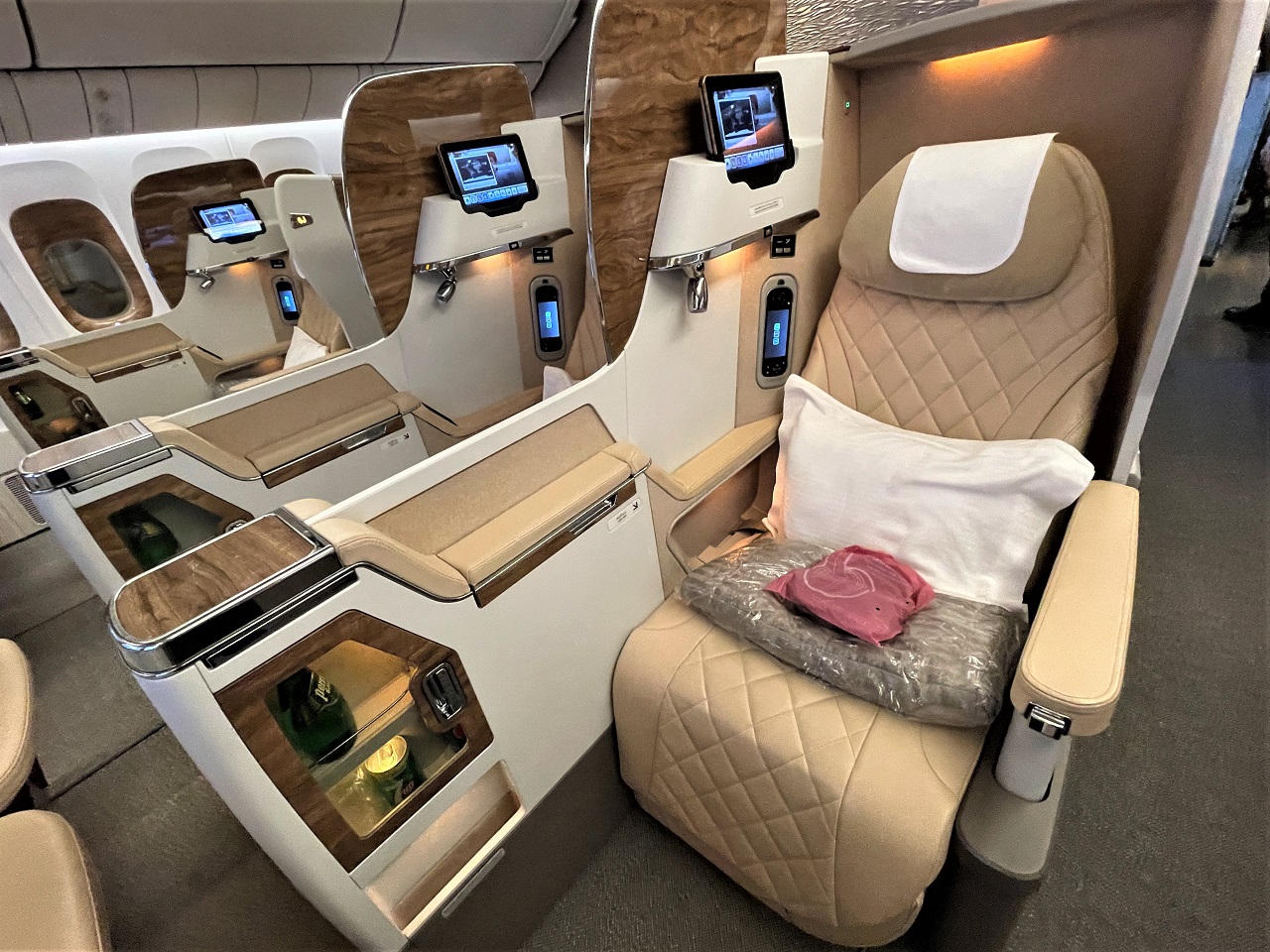 Emirates ビジネスクラス アメニティー ブルガリ - 快適グッズ・旅行小物