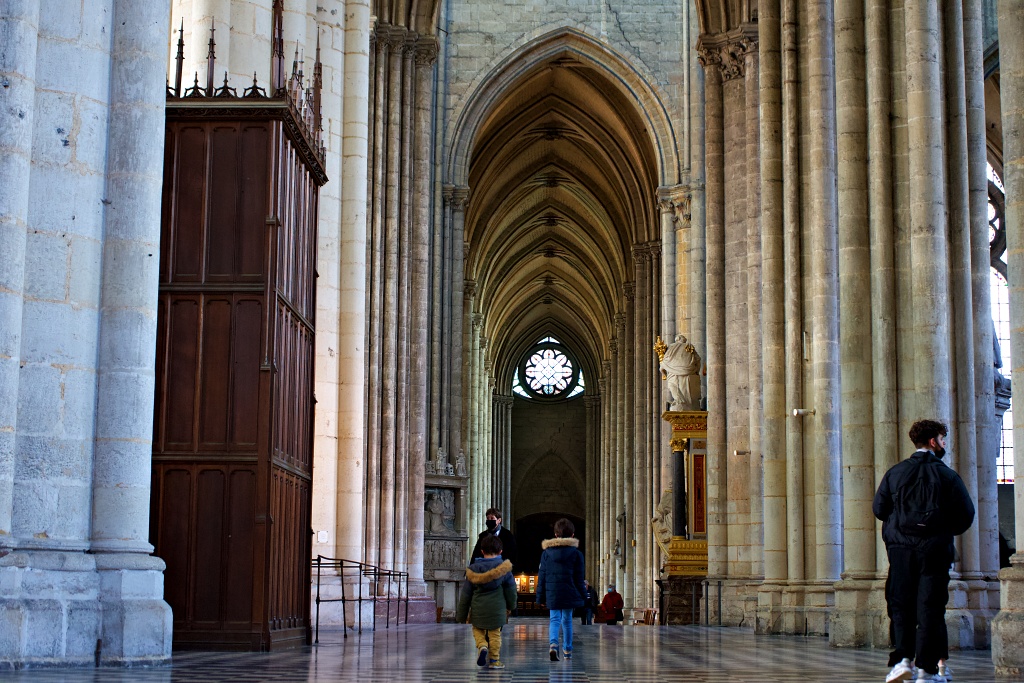 【フランス歴史遺産探索5】圧巻の美しさを誇る「アミアンのノートルダム大聖堂」
