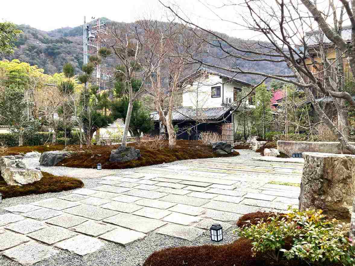 パンとエスプレッソと嵐山庭園 石庭