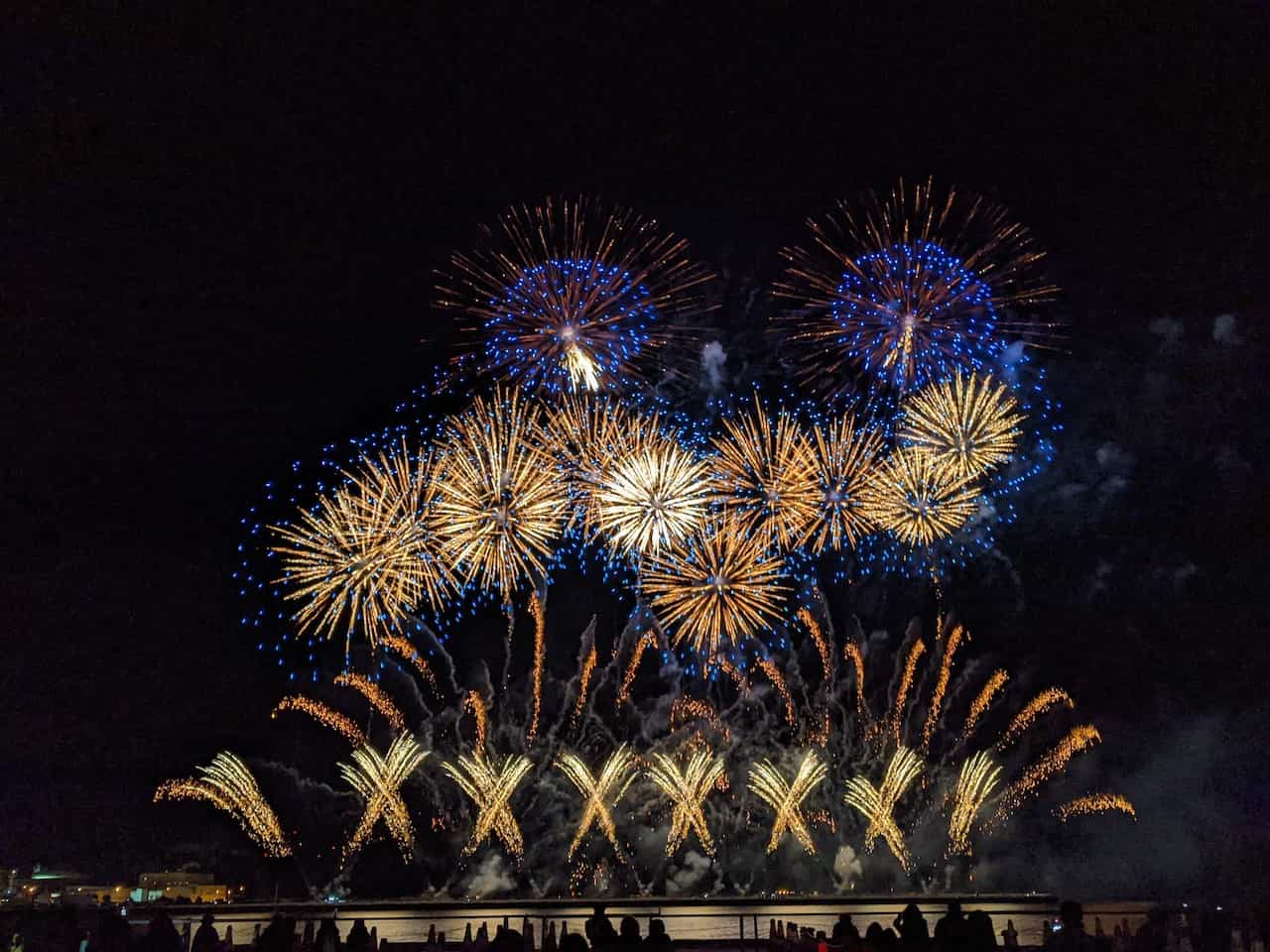 22年 全国の花火大会27選 日程 会場 打ち上げ数 料金 例年の人出も Tabizine 人生に旅心を