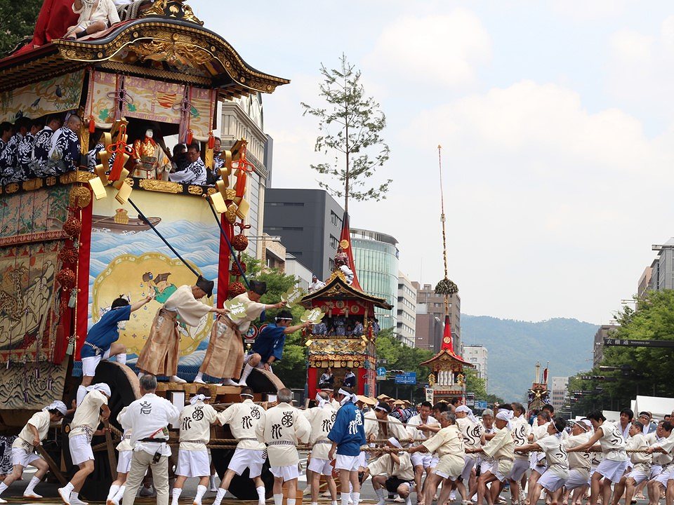【2022年】京都「祇園祭」が3年ぶりに開催！日程・見どころ・山鉾や鷹山とは