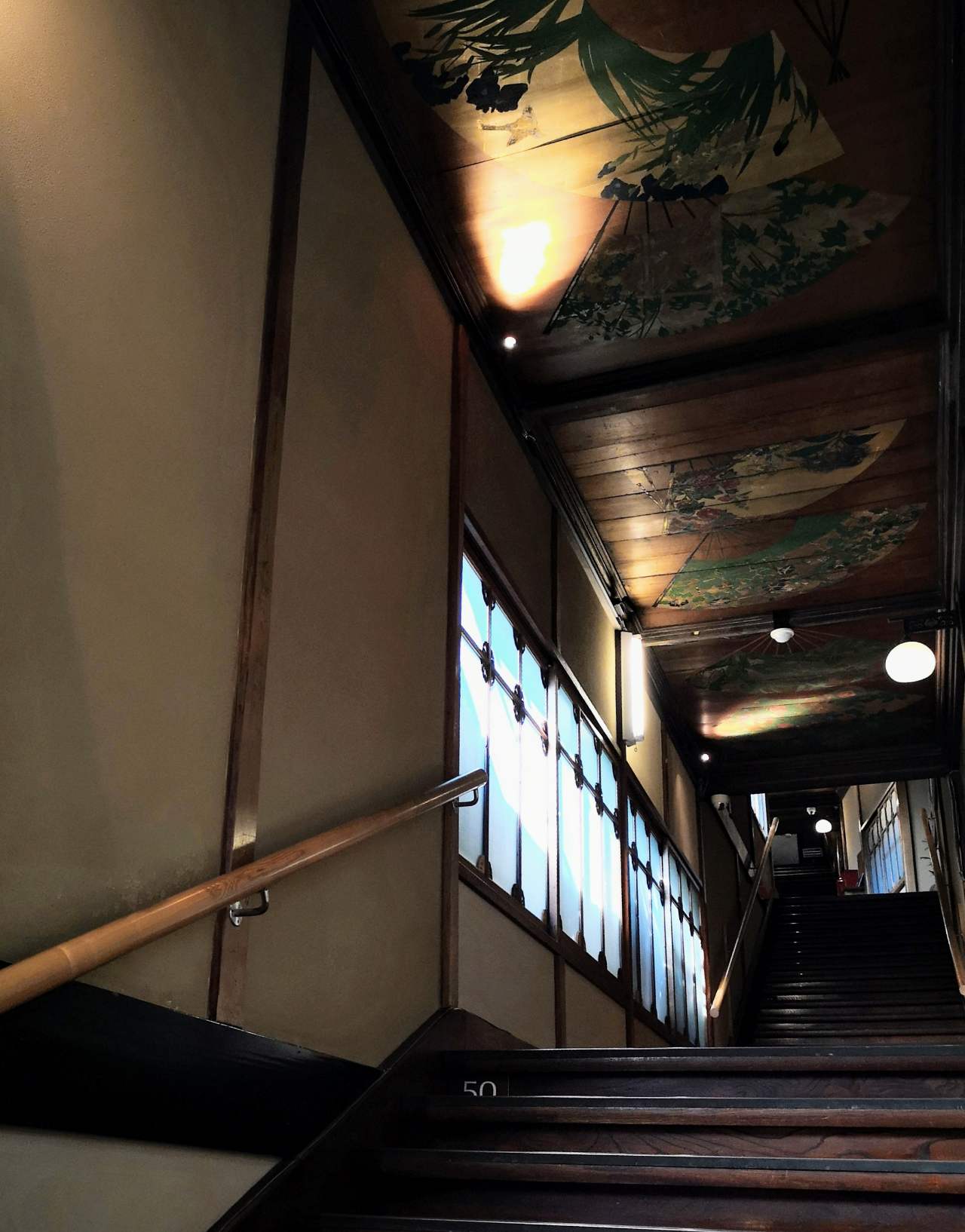 東京都目黒区・ホテル雅叙園東京「和のあかり×百段階段2022～光と影・百物語～」