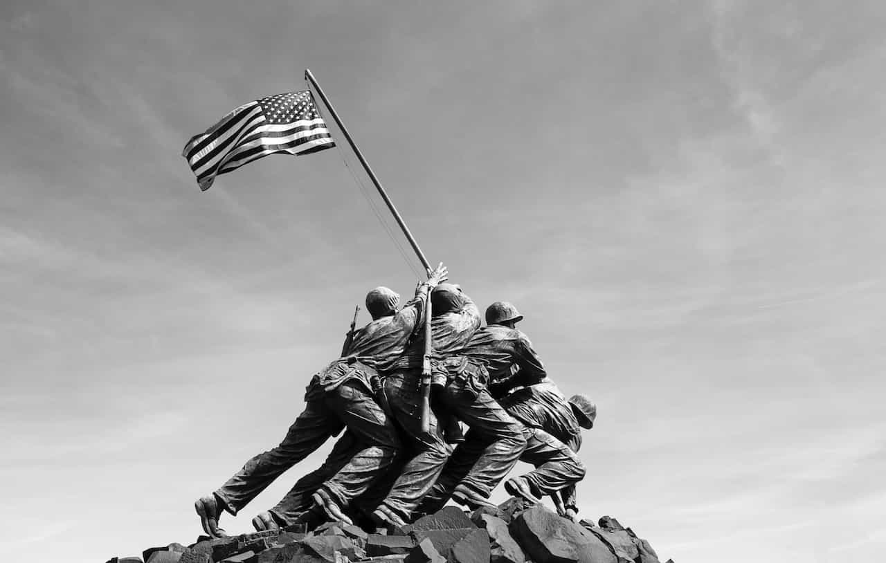 アメリカ・ワシントンDCの硫黄島記念碑