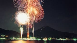 富士河口湖町の花火大会