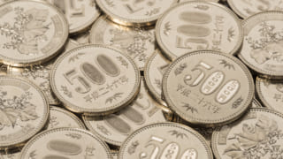 「５００円玉」には世界初の技術が盛り込まれている