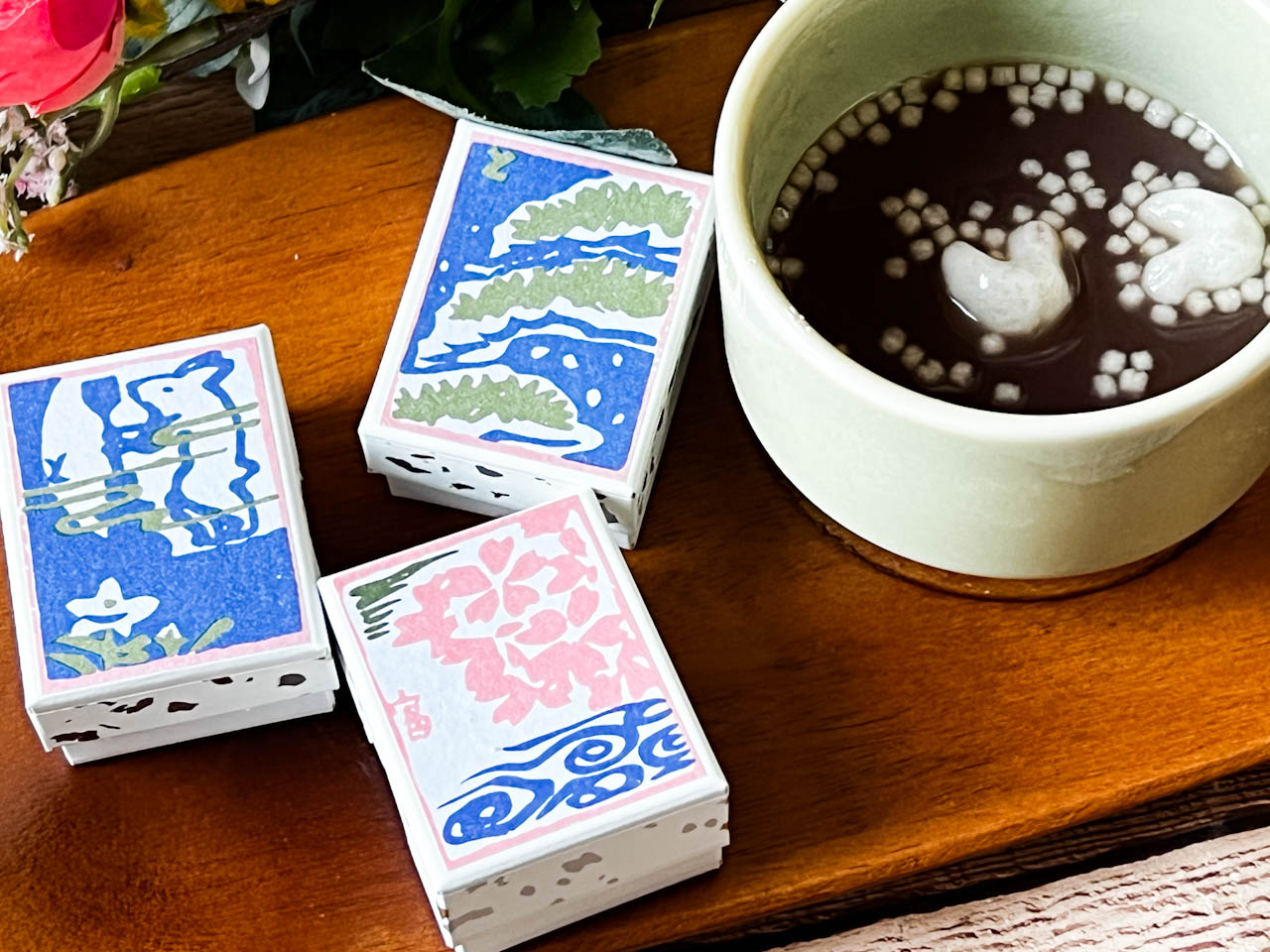 【京都土産に！】マッチ箱のような小箱がかわいい！しるこや抹茶もある葛湯「不老泉」