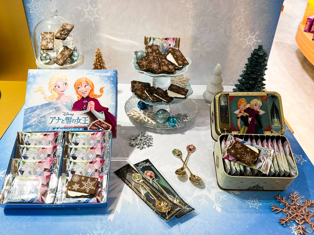 「東京ばな奈s」グランドオープン記念で、『アナと雪の女王』をテーマにした「アナと雪の女王／雪のショコラサンド」が発売