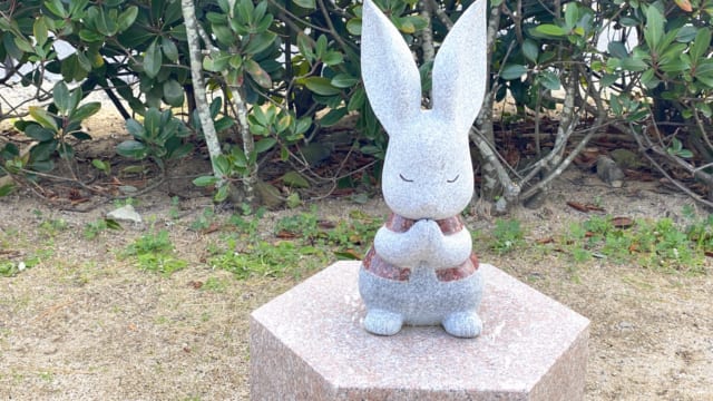 ウサギの石像^^ 出雲大社とウサギたち | 出雲大社