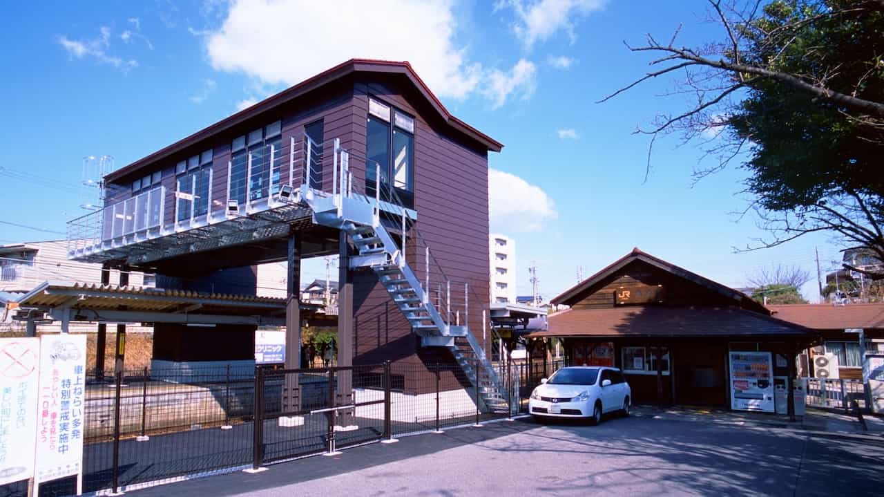 JR亀崎駅