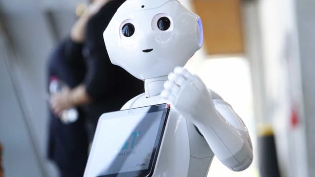 実は日本が世界一】ロボットづくり世界4強のうち2社は山梨と福岡の会社だった | TABIZINE～人生に旅心を～