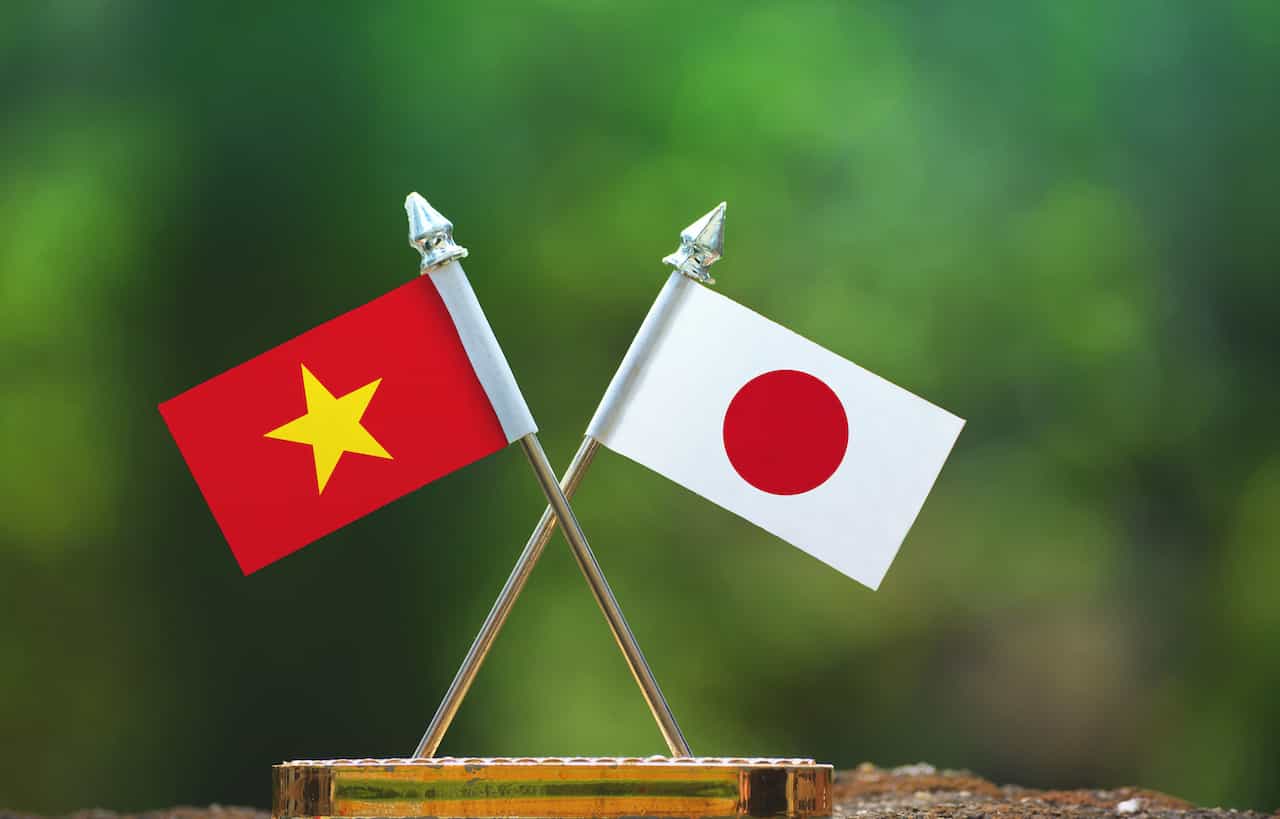 ベトナムと日本の国旗
