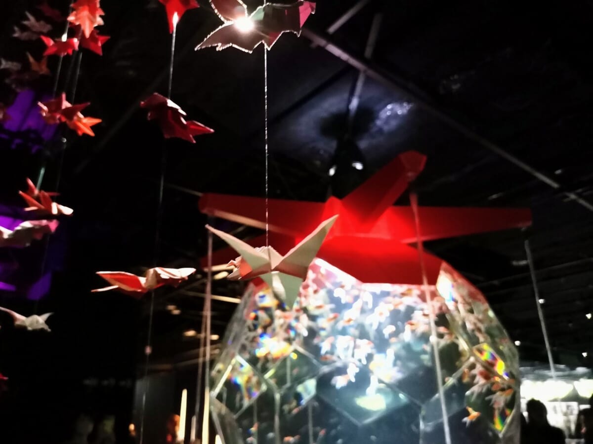 東京都中央区・銀座三越「アートアクアリウム美術館 GINZA」2023初夏特別演出「紫陽花づくし」オリガミリウム