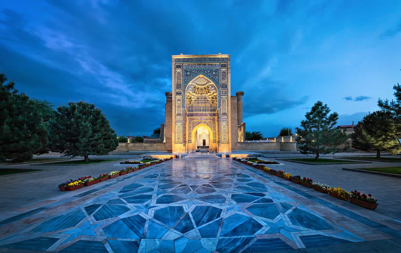 ウズベキスタンのモスク