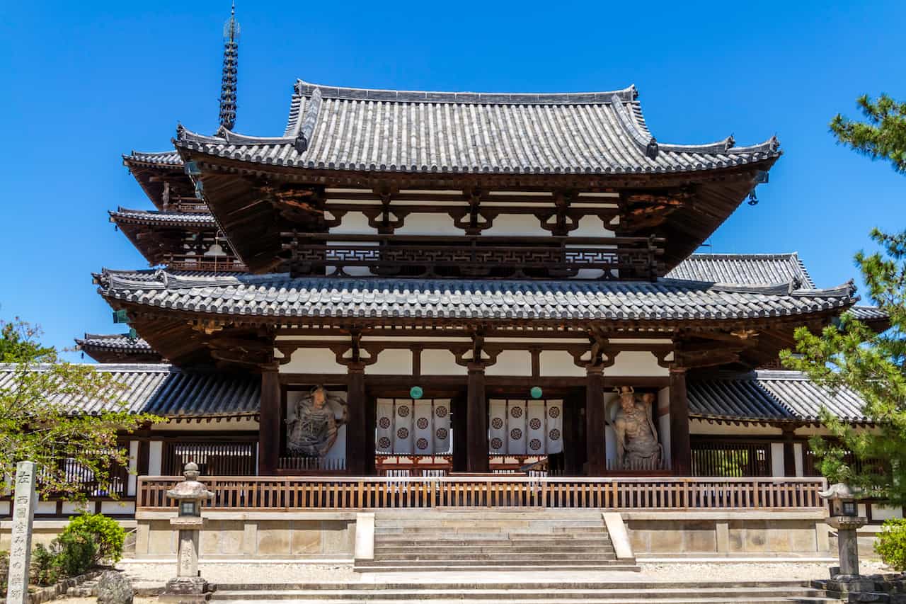 奈良県法隆寺中門