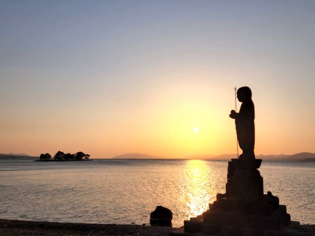宍道湖の夕方の風景（島根県松江市、出雲市）