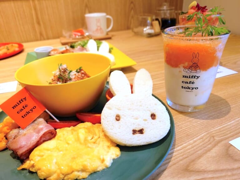 【待望のミッフィーカフェ行ってみた】メニュー＆グッズ徹底ルポ！絵本の世界が広がる「miffy Café Tokyo」｜東京・代官山 