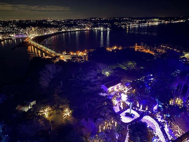 江の島シーキャンドル　屋外展望フロア　イルミと夜景