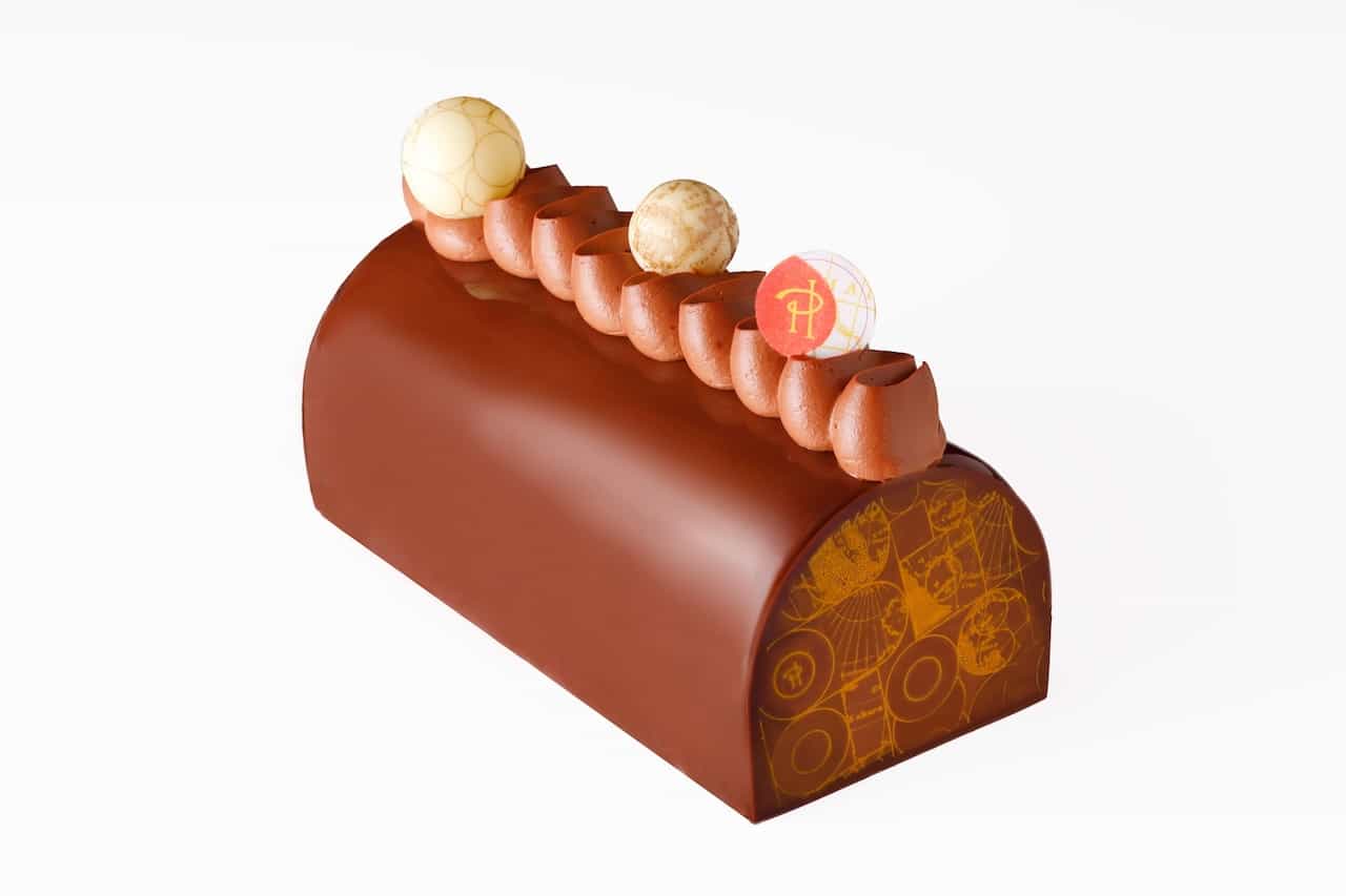 ホテルニューオータニ限定<br />
『Bûche Chocolat Origine Pérou（ビュッシュ ショコラ ペルー）』