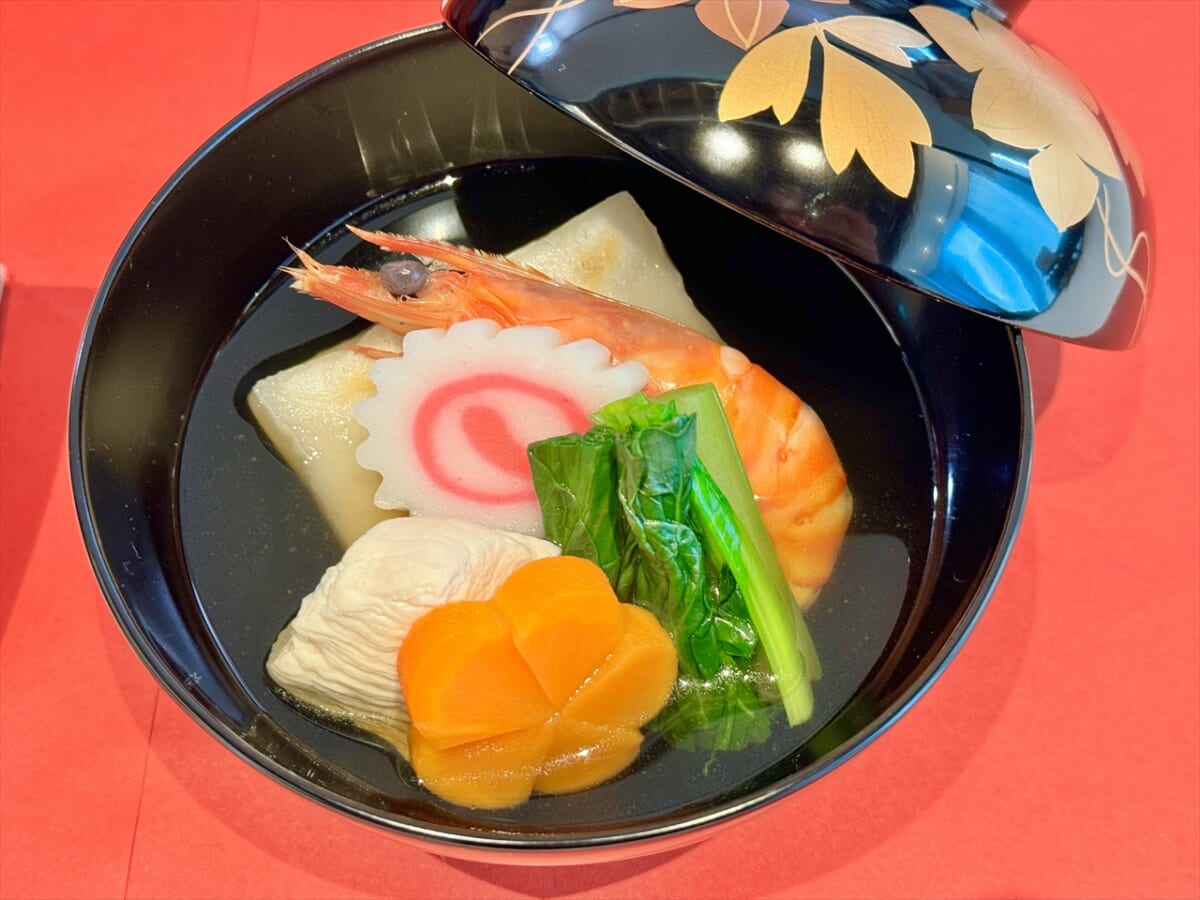 【ご当地お雑煮5種食べ比べ】関東・関西・博多・新潟・島根の具材や味の違いは？