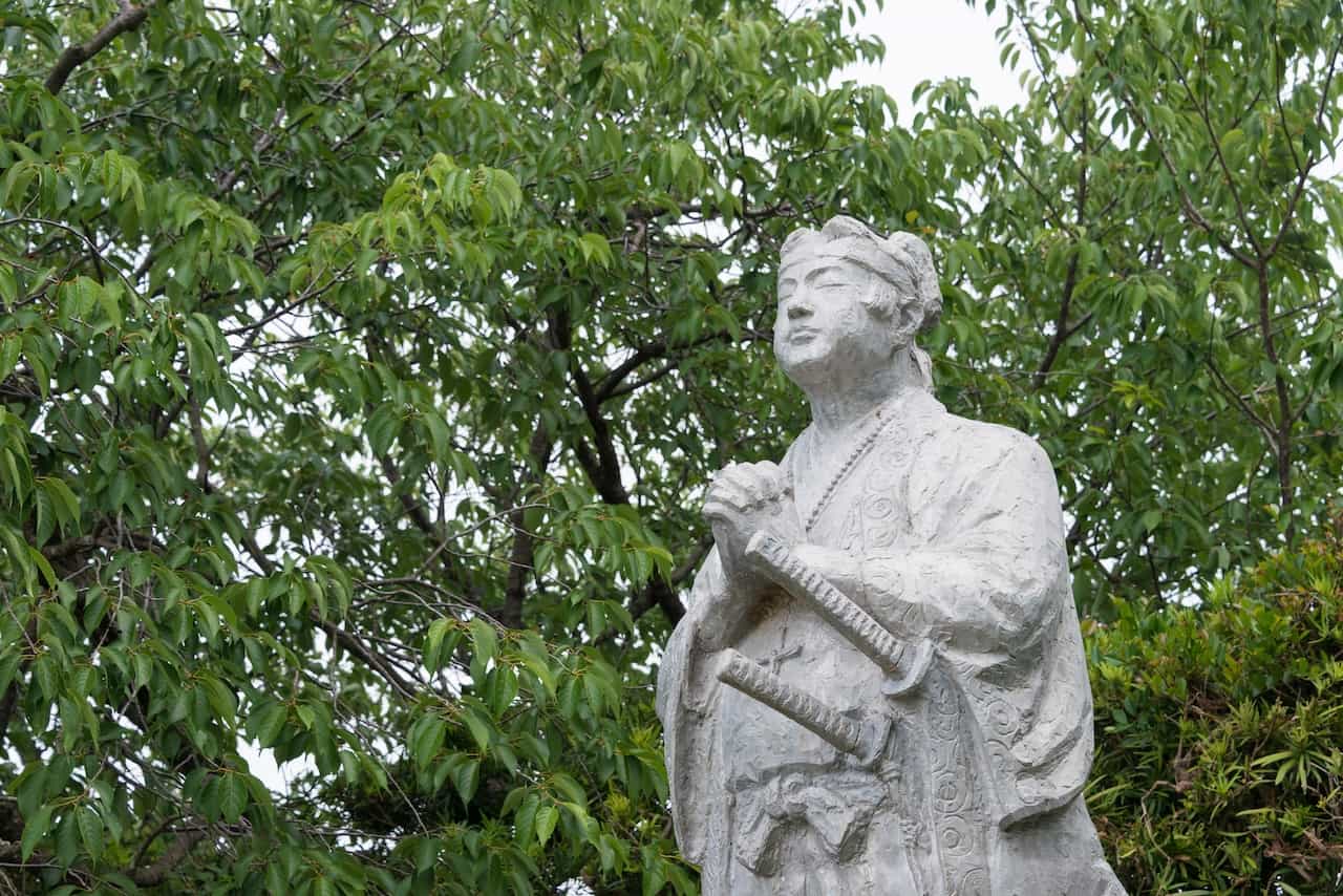 長崎県・原城の本丸にある天草四郎像 