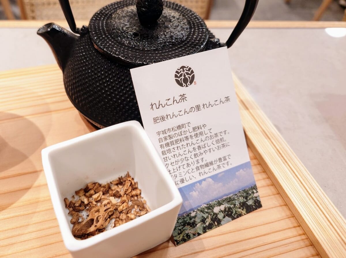 熊本県熊本市・Japanese sweet＆cafe「MARUIWA‐まるいわ‐」れんこん茶